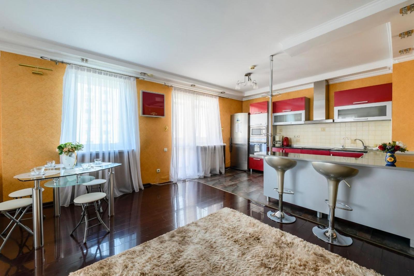 Uut, Comfort, Mega Apartment Алма Ата Екстериор снимка